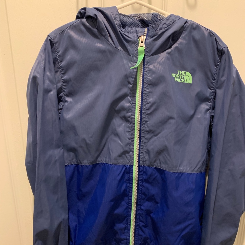 Boy’s North Face Windbreaker.